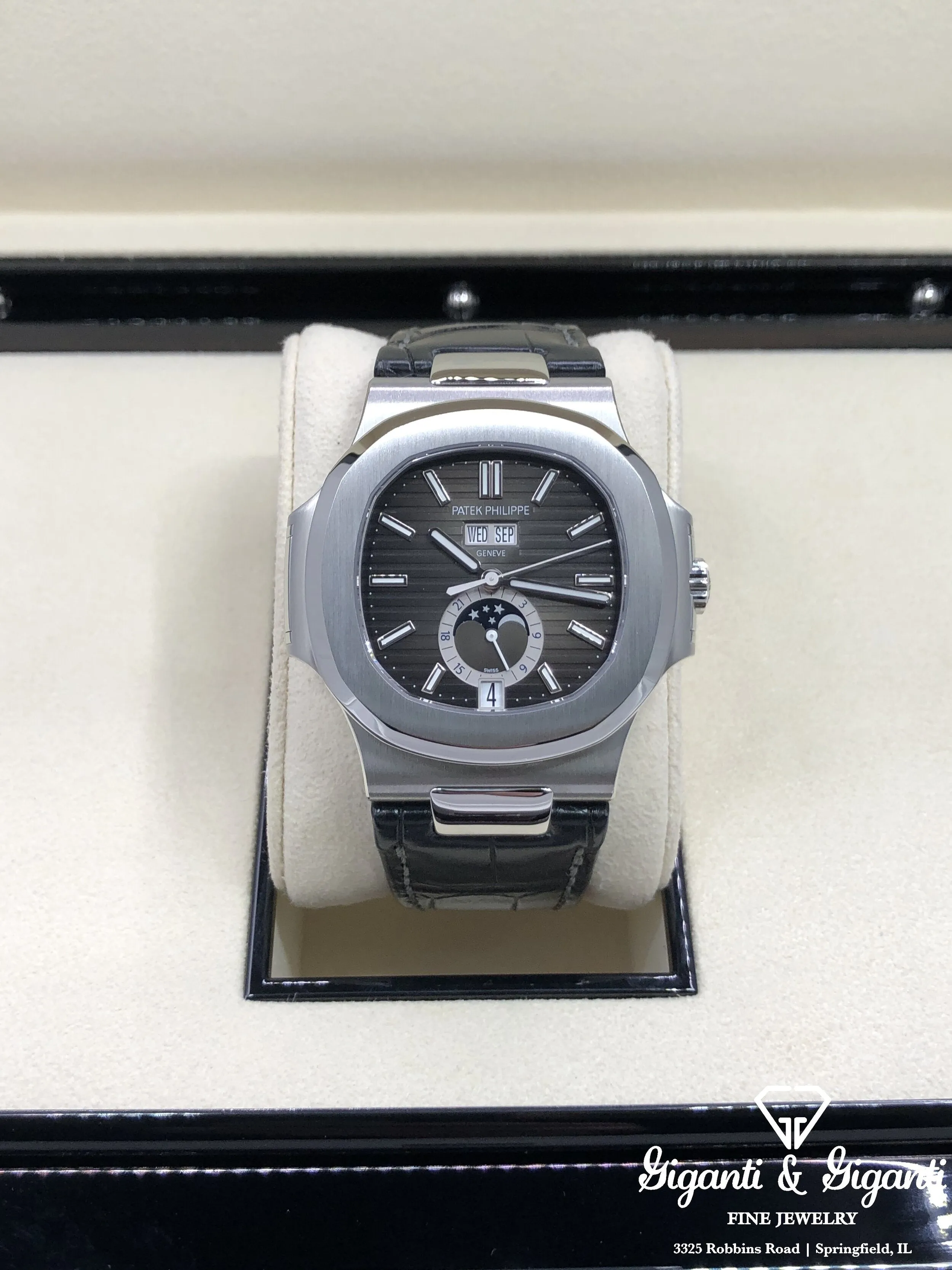 2022 Patek Philippe Nautilus 5726A Self-Winding