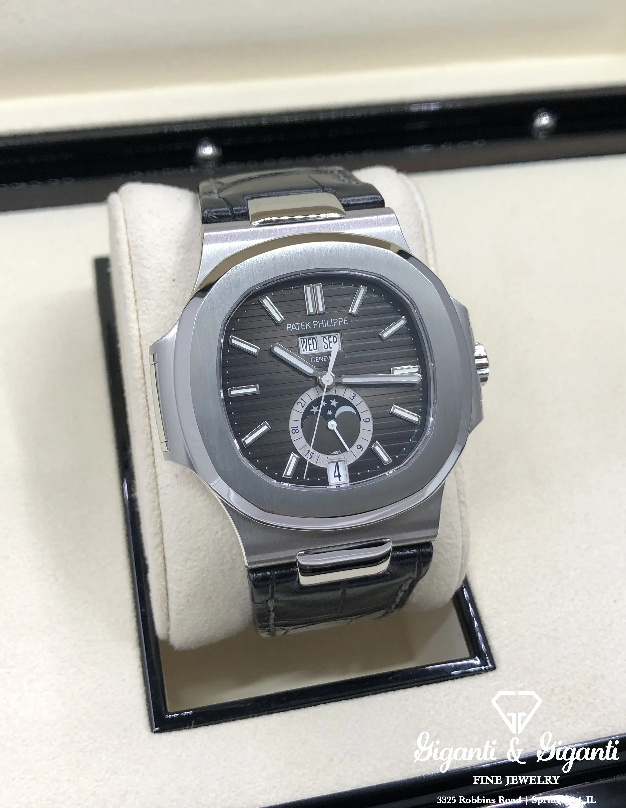 2022 Patek Philippe Nautilus 5726A Self-Winding