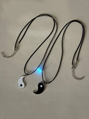 2pcs Couple Yin Yang Pattern Glow In The Dark Love Magnetic PU Chain Charm