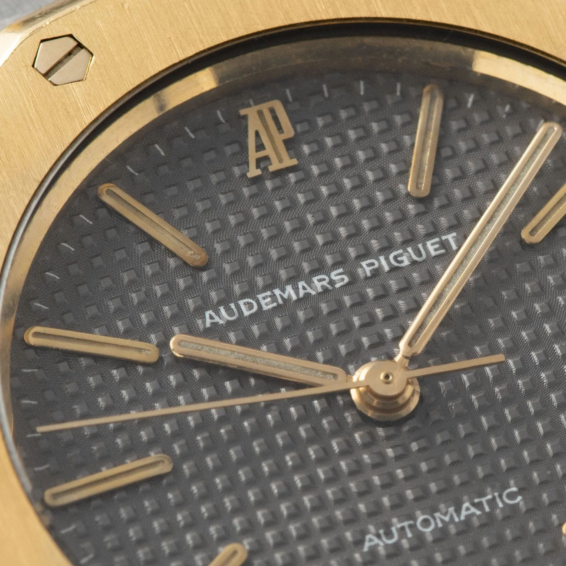 Audemars Piguet Royal Oak Steel and Gold ref 14486SA