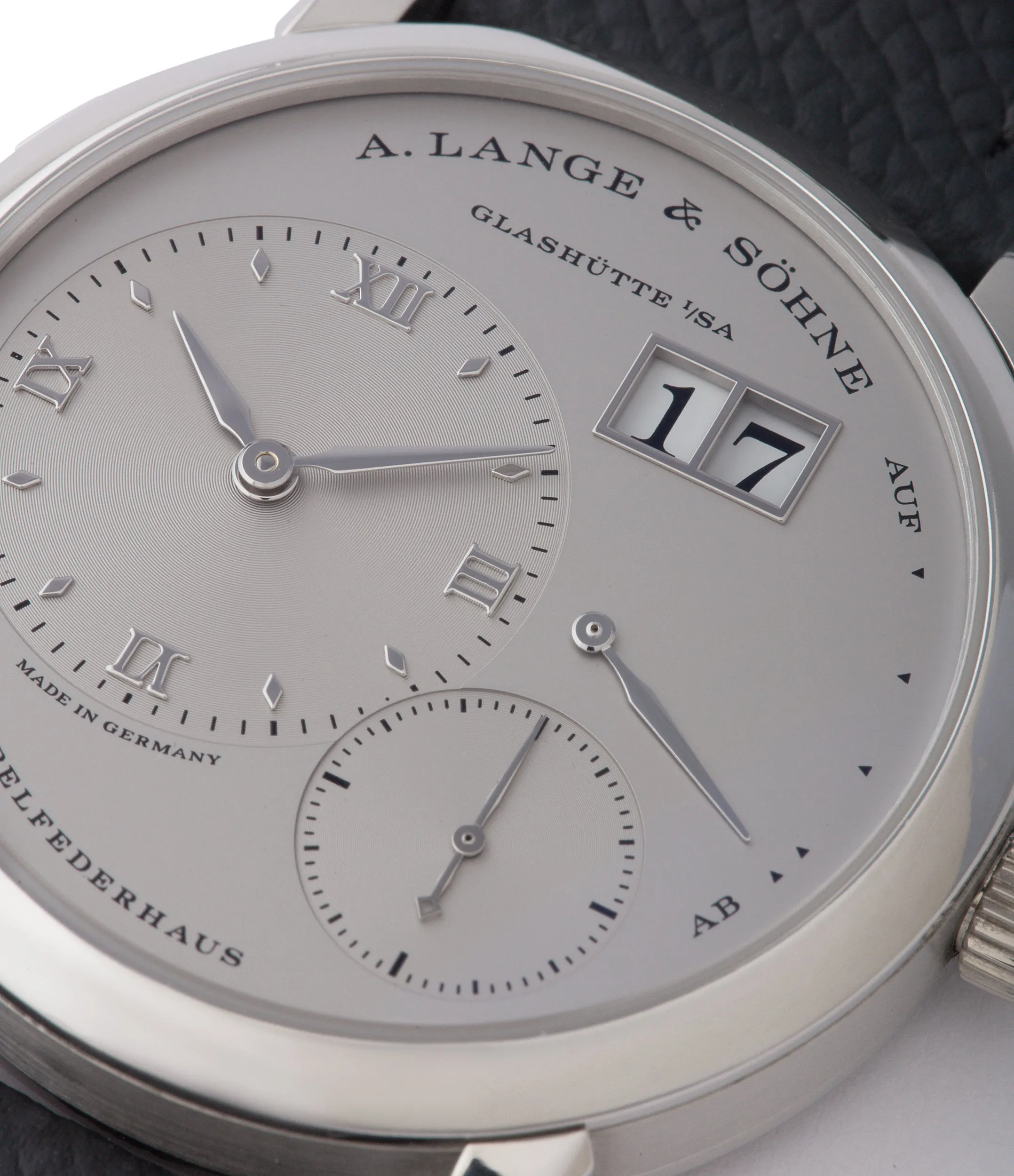 Lange 1 | "Stealth" | Platinum