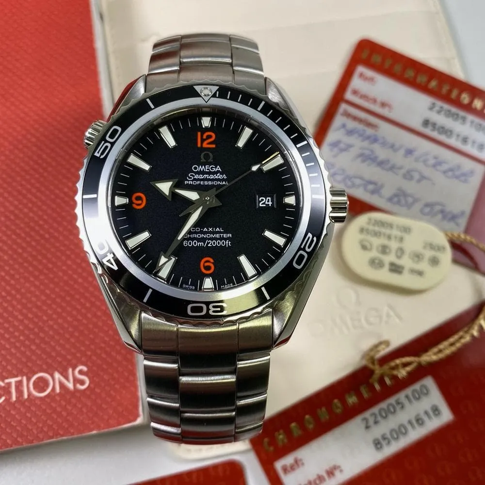 Omega Seamaster Planet Ocean 22005100 2500XL (2011)