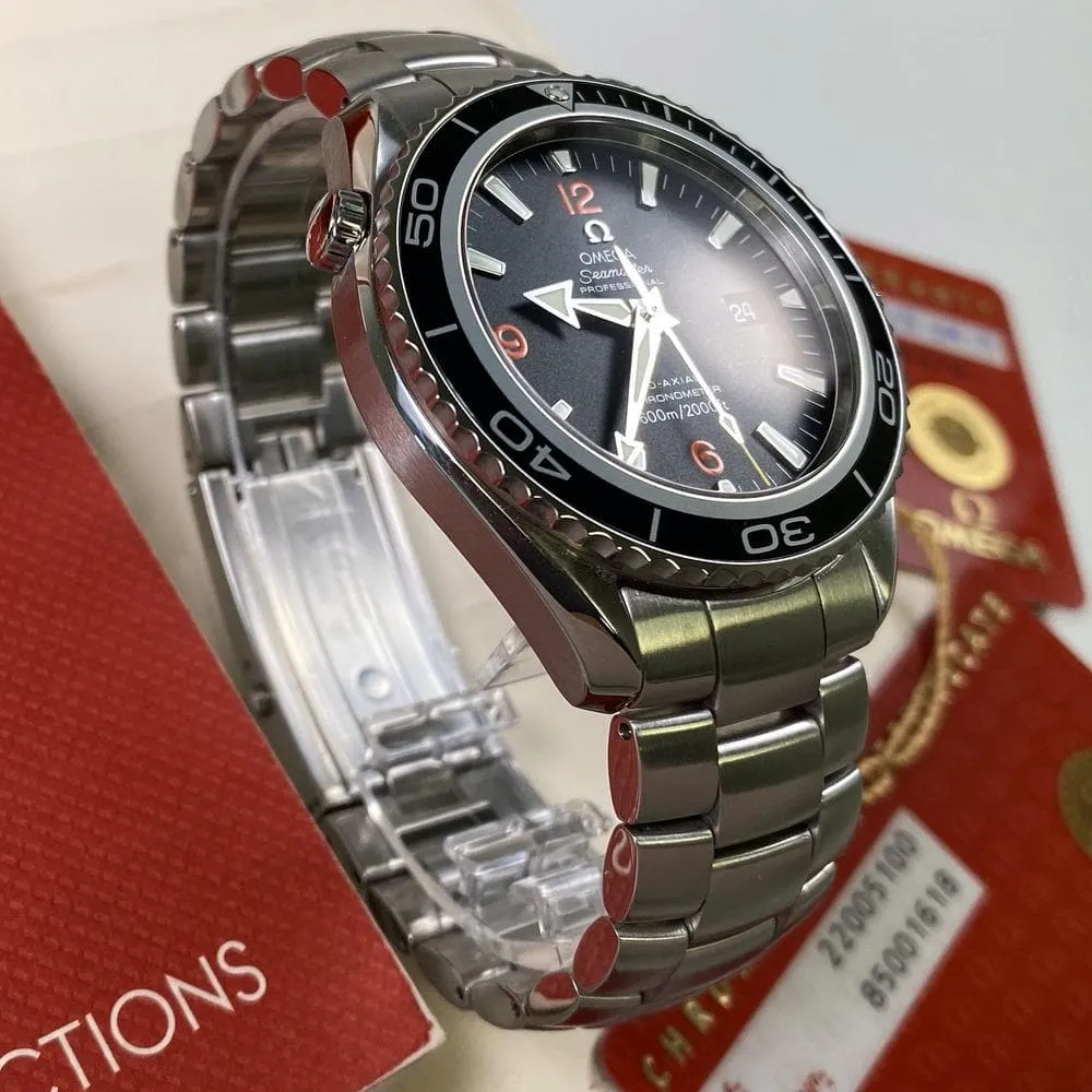 Omega Seamaster Planet Ocean 22005100 2500XL (2011)