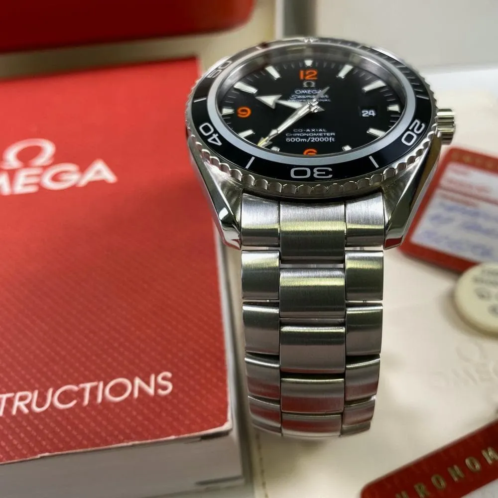 Omega Seamaster Planet Ocean 22005100 2500XL (2011)