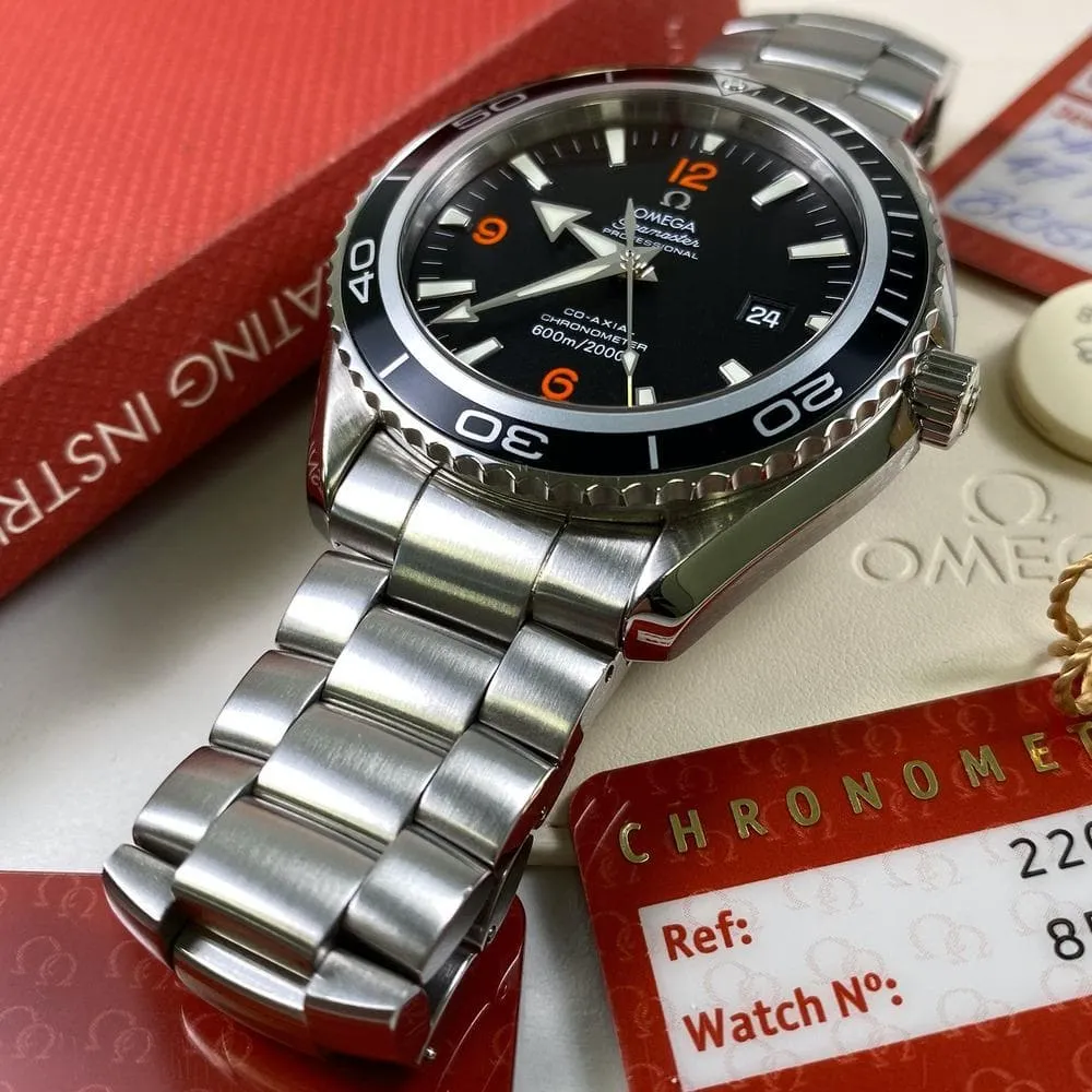 Omega Seamaster Planet Ocean 22005100 2500XL (2011)