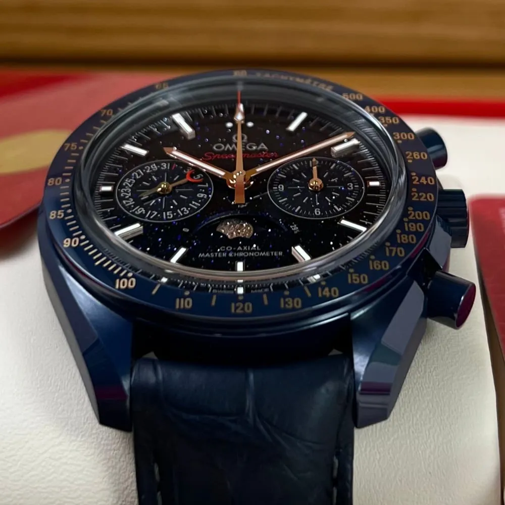 Omega Speedmaster "Blue Side of the Moon" (AVENTURINE)