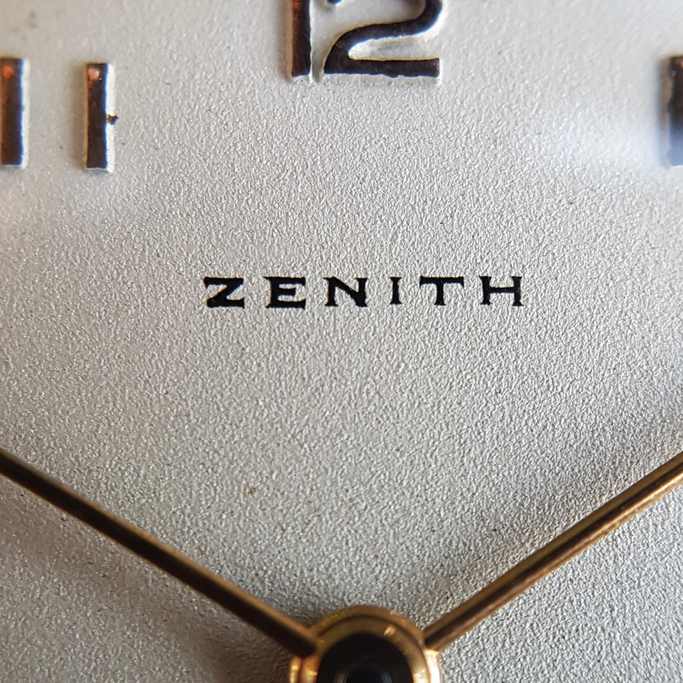 Vintage Zenith 1954 Gold Plated Mechanical Watch